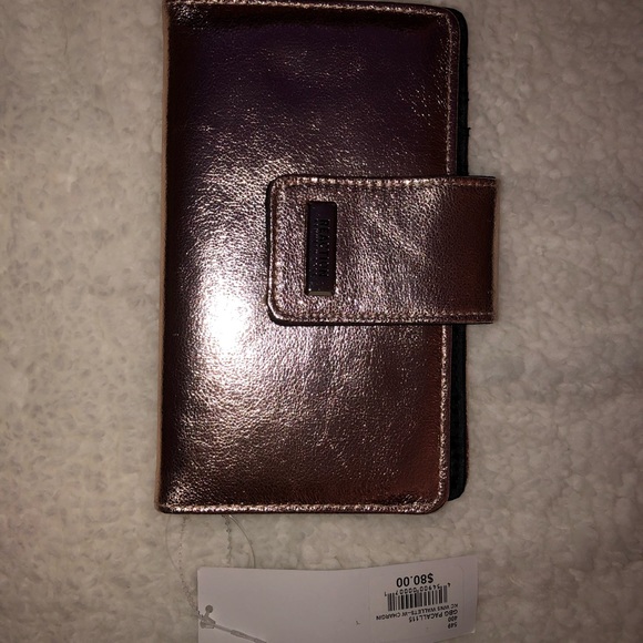 Kenneth Cole Rose Gold Wallet - Picture 1 of 2